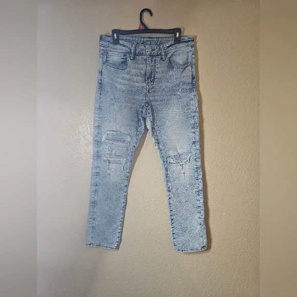 AMERICAN EAGLE Jeans Mens Distressed AirFlex 360 Skinny US 34x30 Light Wash Blue - Picture 1 of 8